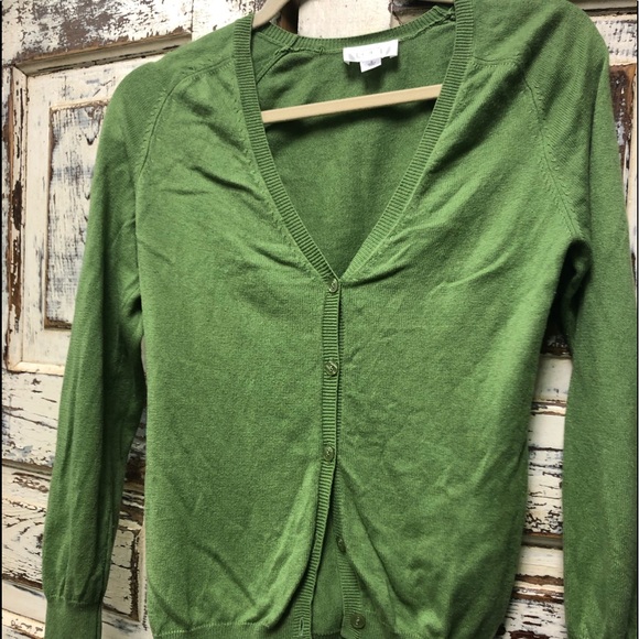 LOFT Sweaters - Ann Taylor Loft Cardigan *Beautiful Color*